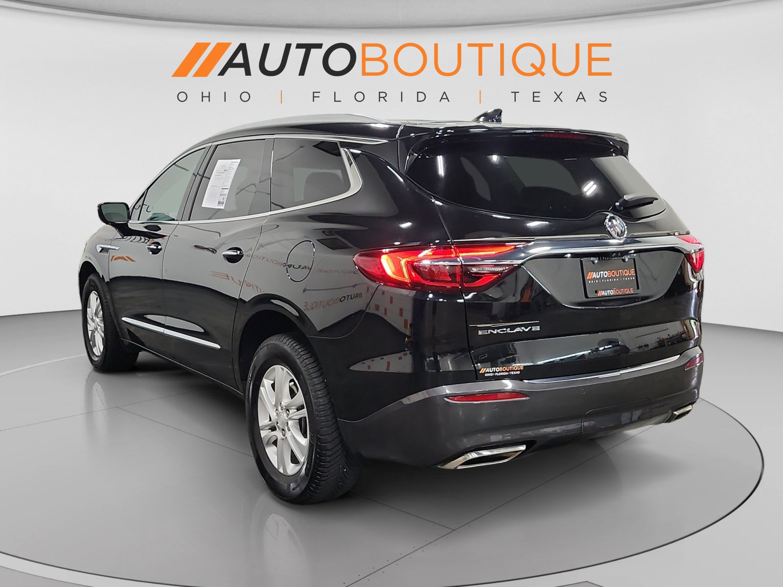Used 2020 Buick Enclave Essence FWD image 3