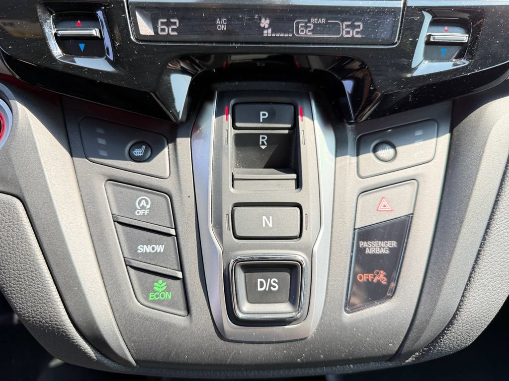 Used 2025 Honda Odyssey Sport-L image 31