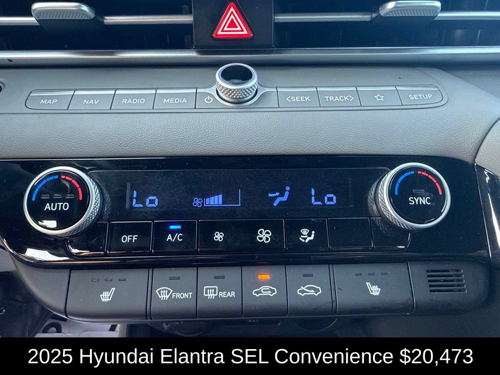 Used 2025 Hyundai Elantra SEL FWD image 28