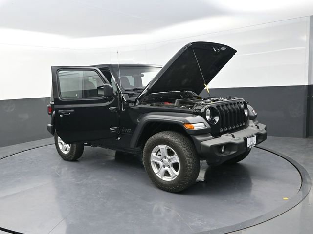Used 2023 Jeep Wrangler Sport S image 27