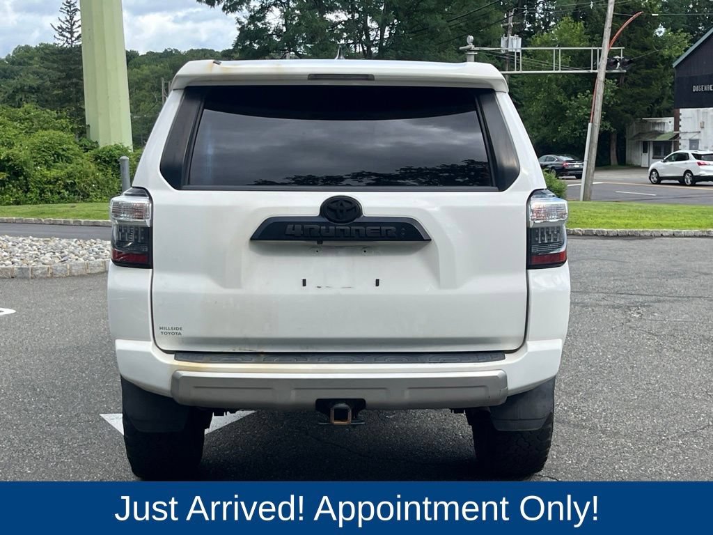 Used 2021 Toyota 4Runner TRD Off-Road Premium w/ Moonroof Package AWD/4WD image 6