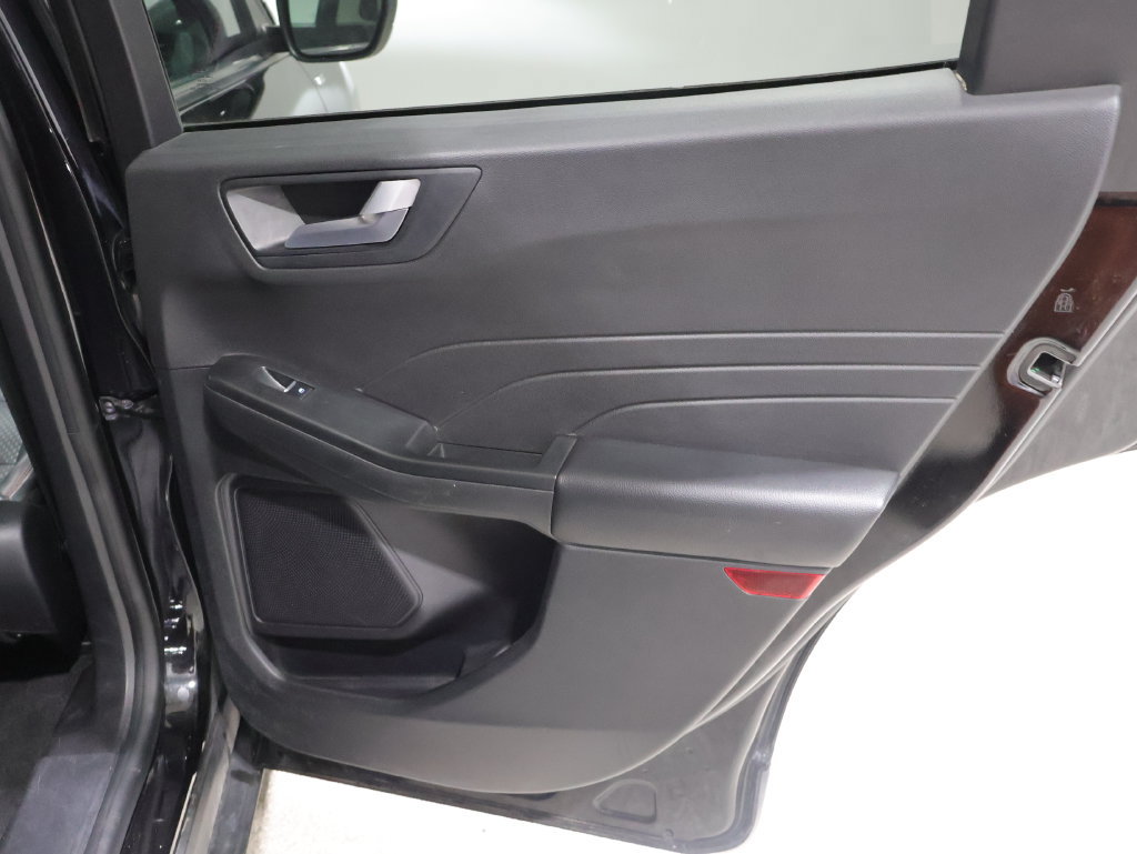 Used 2024 Ford Escape ST-Line AWD/4WD image 21