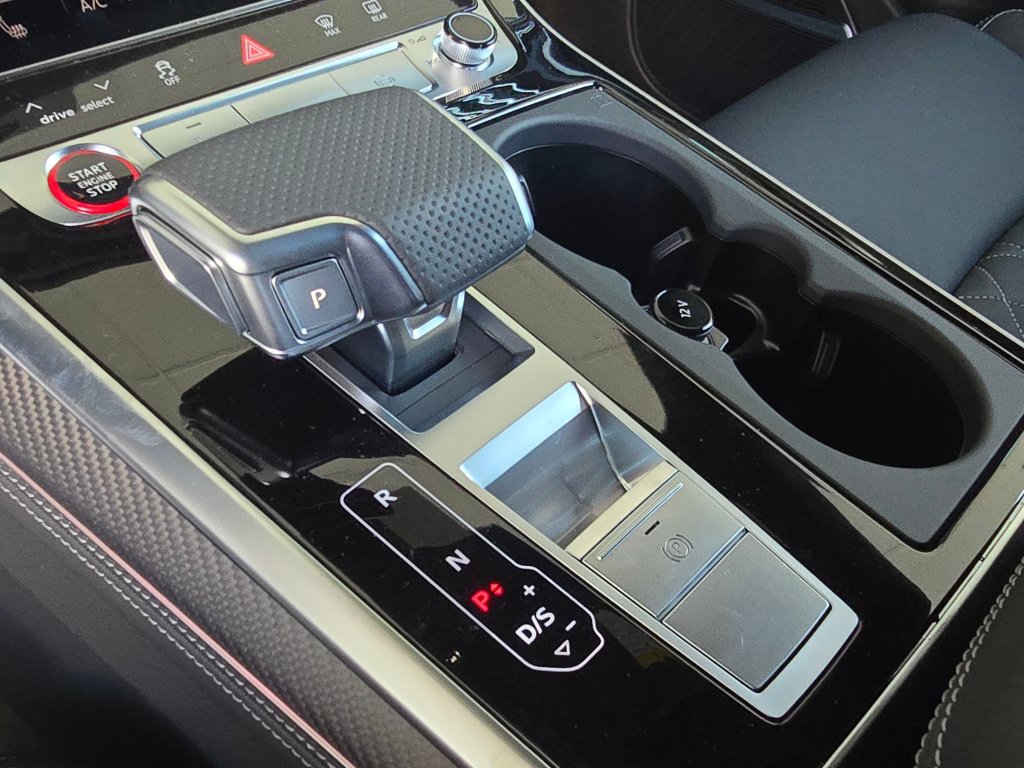 New 2026 Audi SQ8 Premium Plus AWD/4WD image 16