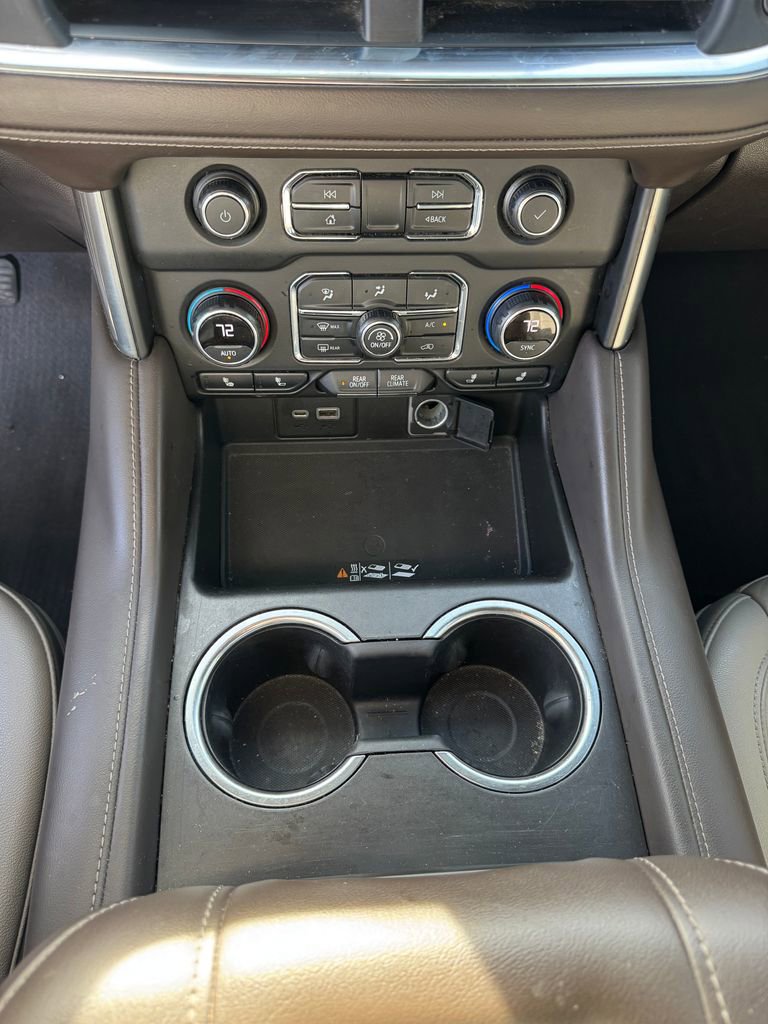 Used 2021 Chevrolet Tahoe Z71 w/ Z71 Off-Road Package image 25