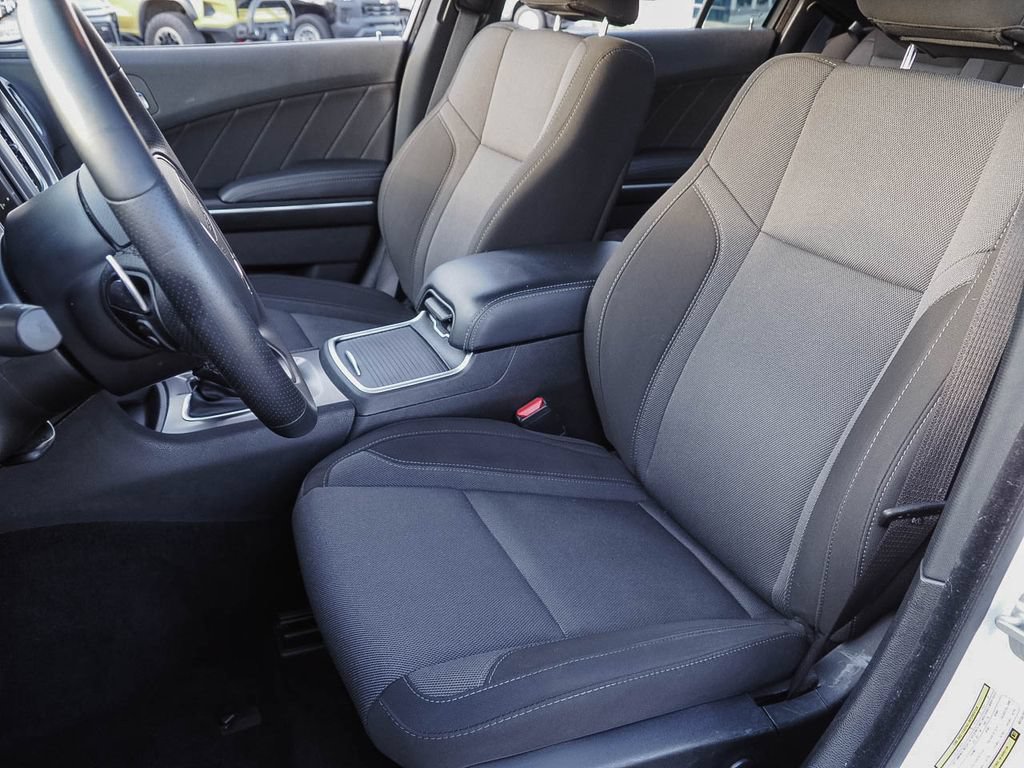 Used 2022 Dodge Charger SXT AWD/4WD image 21