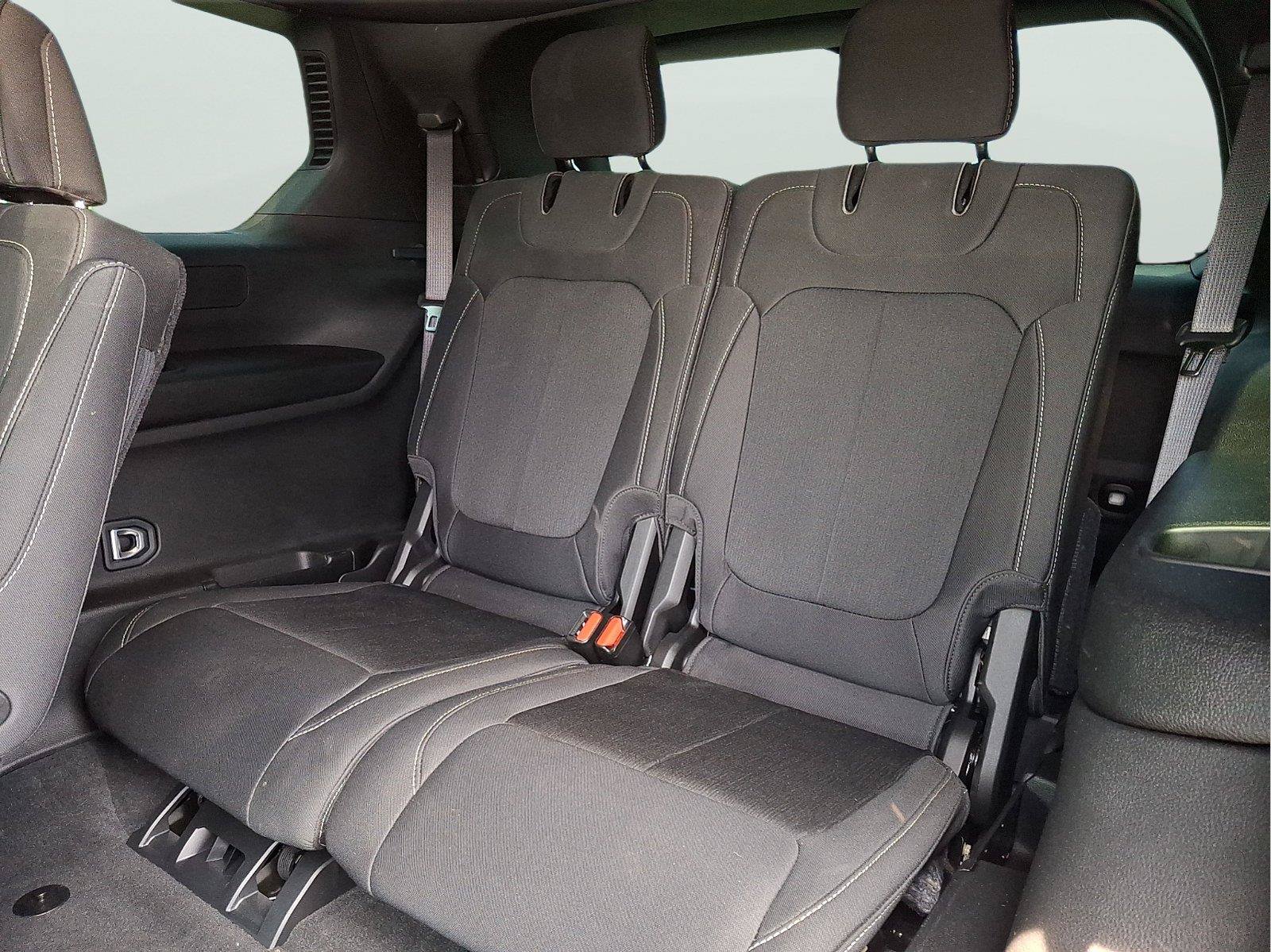 Used 2025 Jeep Grand Cherokee L Laredo AWD/4WD image 9