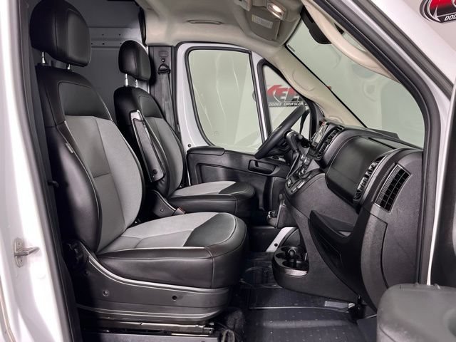 Used 2025 RAM ProMaster 2500 w/ Convenience Group FWD image 26