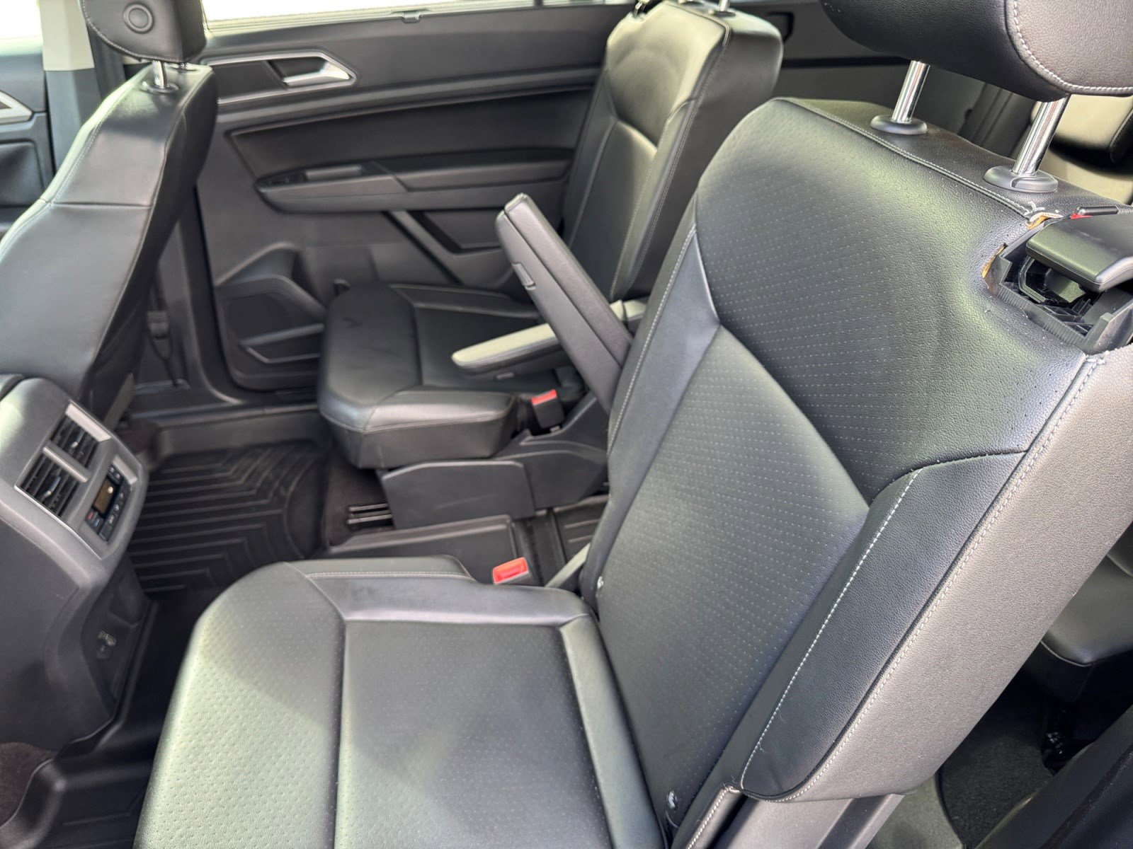 Used 2019 Volkswagen Atlas SE image 13