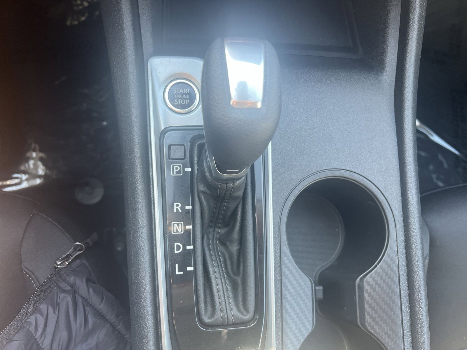 Used 2024 Nissan Altima 2.5 S FWD image 29