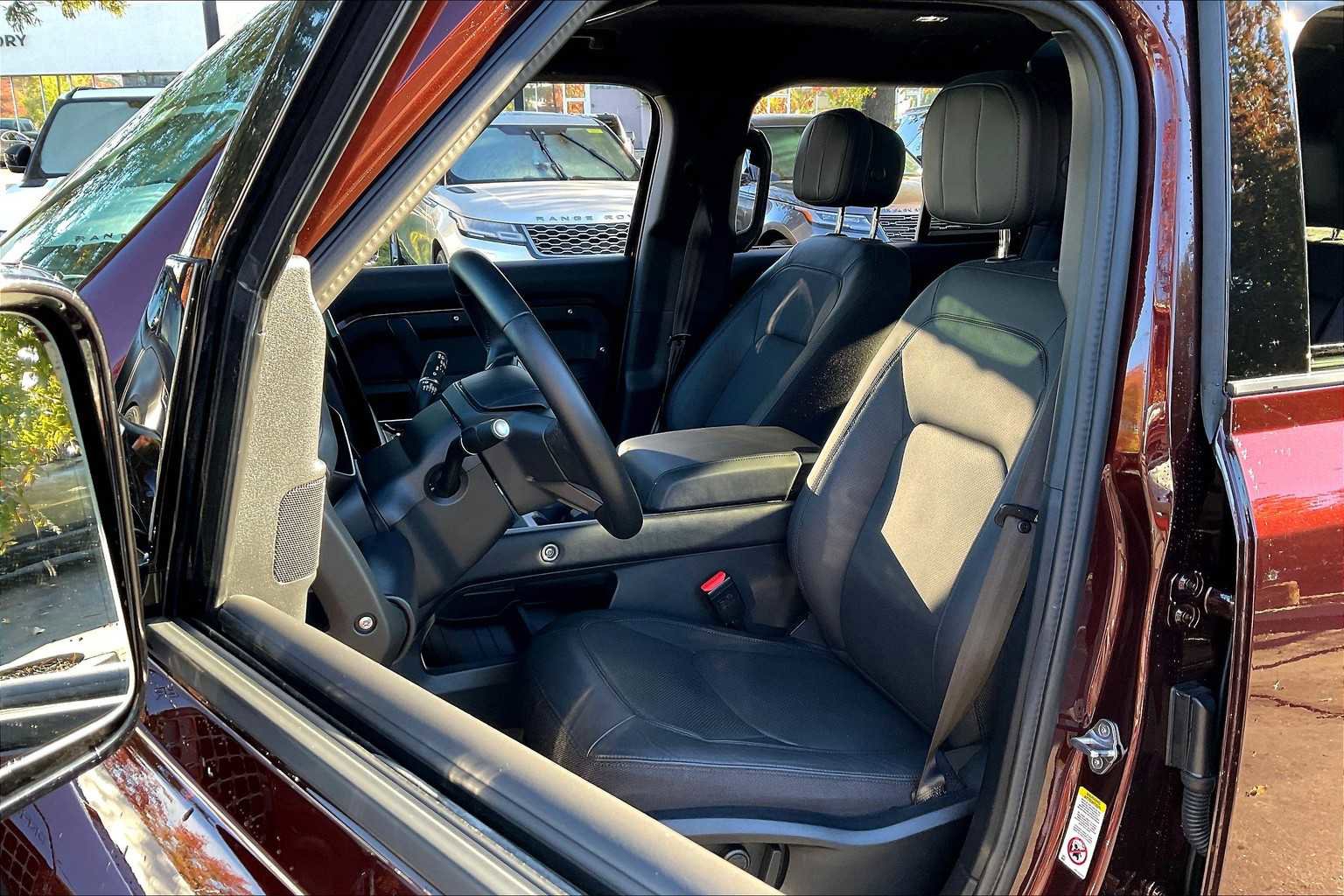 Used 2025 Land Rover Defender 110 Sedona Red Edition image 28
