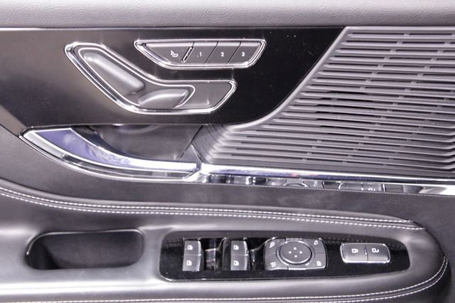 Used 2020 Lincoln Corsair Standard w/ Premium Package image 22