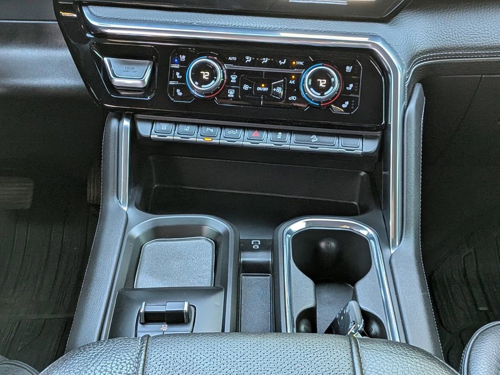 Used 2025 GMC Sierra 2500 Denali w/ Denali Reserve Package image 18