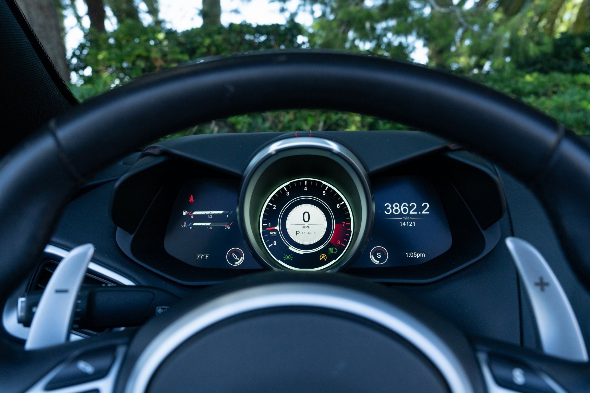 Used 2023 Aston Martin V8 Vantage Roadster image 15