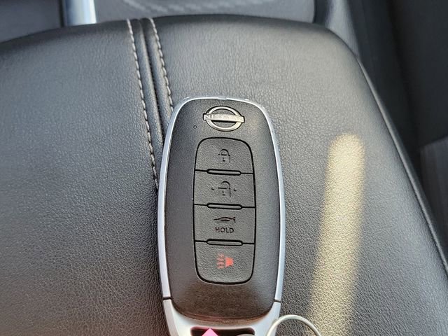 Used 2025 Nissan Sentra SV image 31