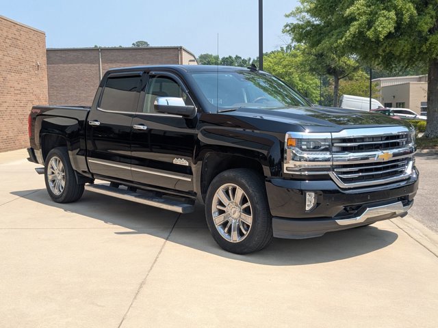 Used 2016 Chevrolet Silverado 1500 High Country w/ High Country Premium Package AWD/4WD image 3