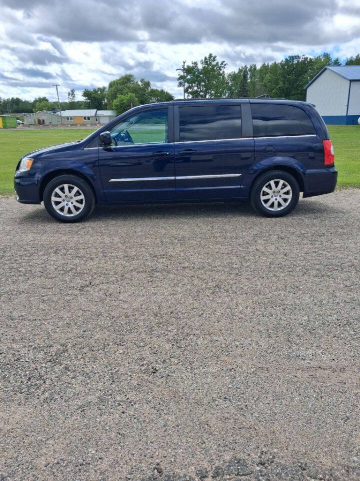 Used 2016 Chrysler Town & Country Touring
