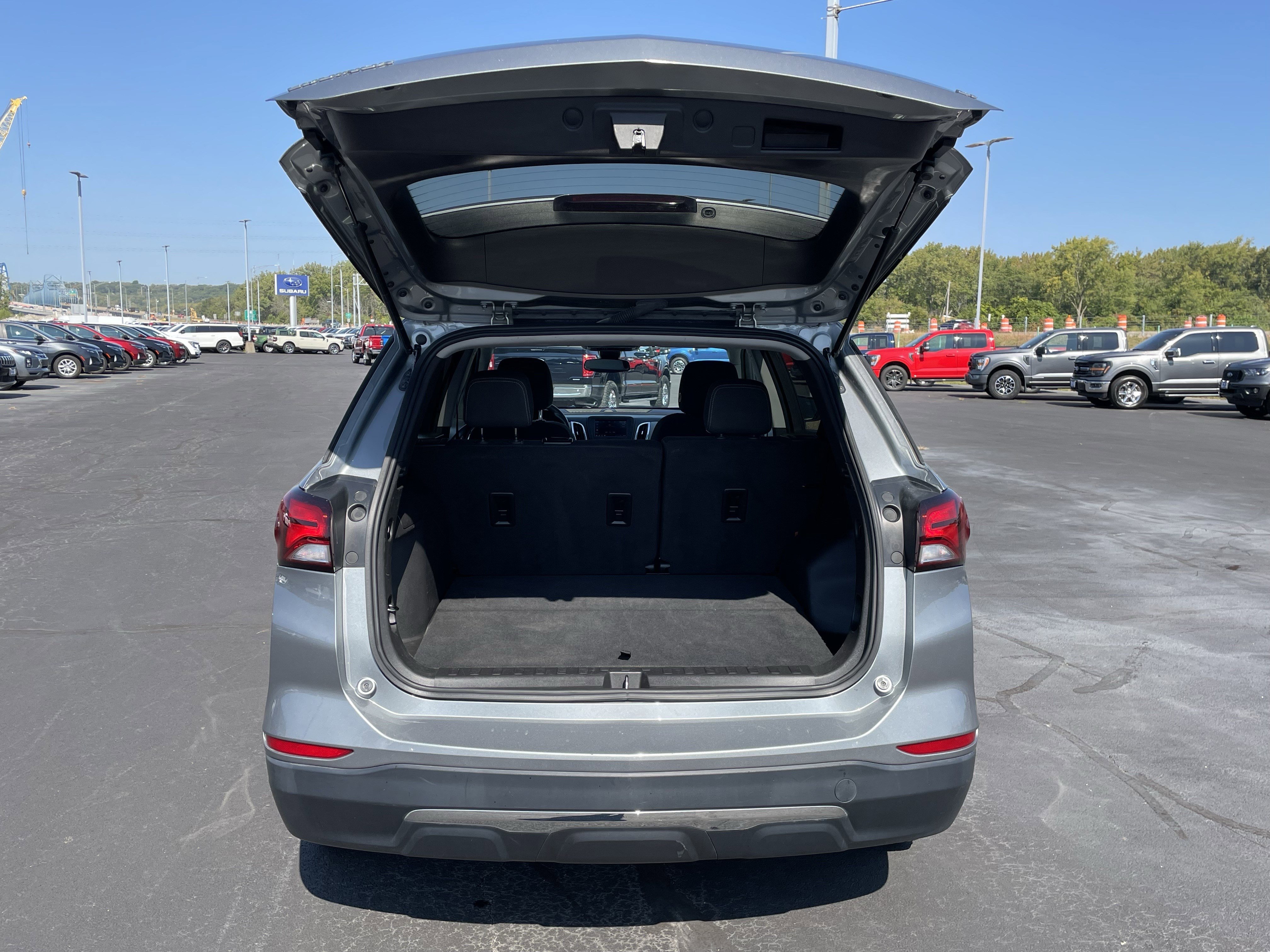 Used 2023 Chevrolet Equinox LT image 5