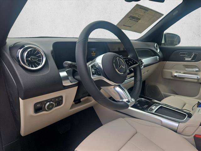 New 2026 Mercedes-Benz GLB 250 video 3