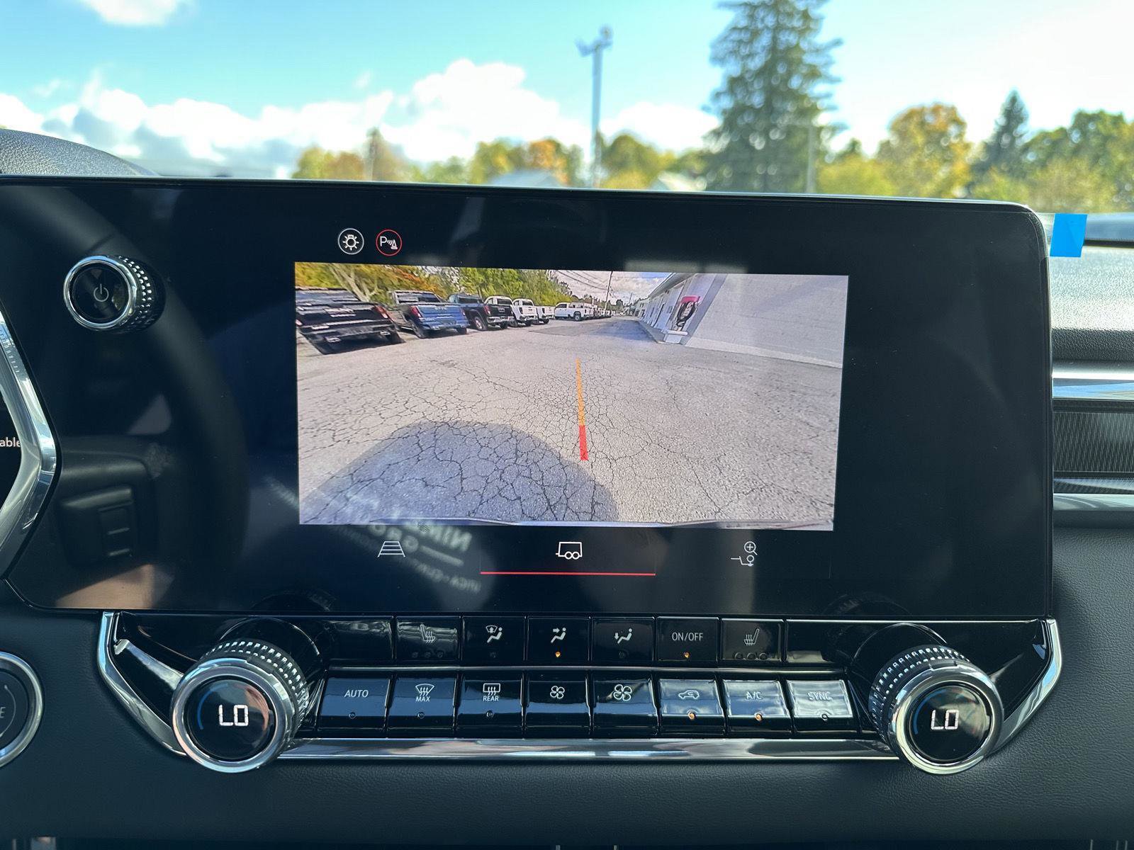 New 2026 GMC Canyon Elevation w/ Convenience Package image 22