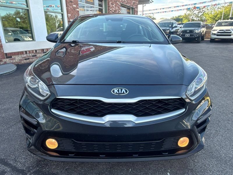 Used 2019 Kia Forte LXS FWD image 2