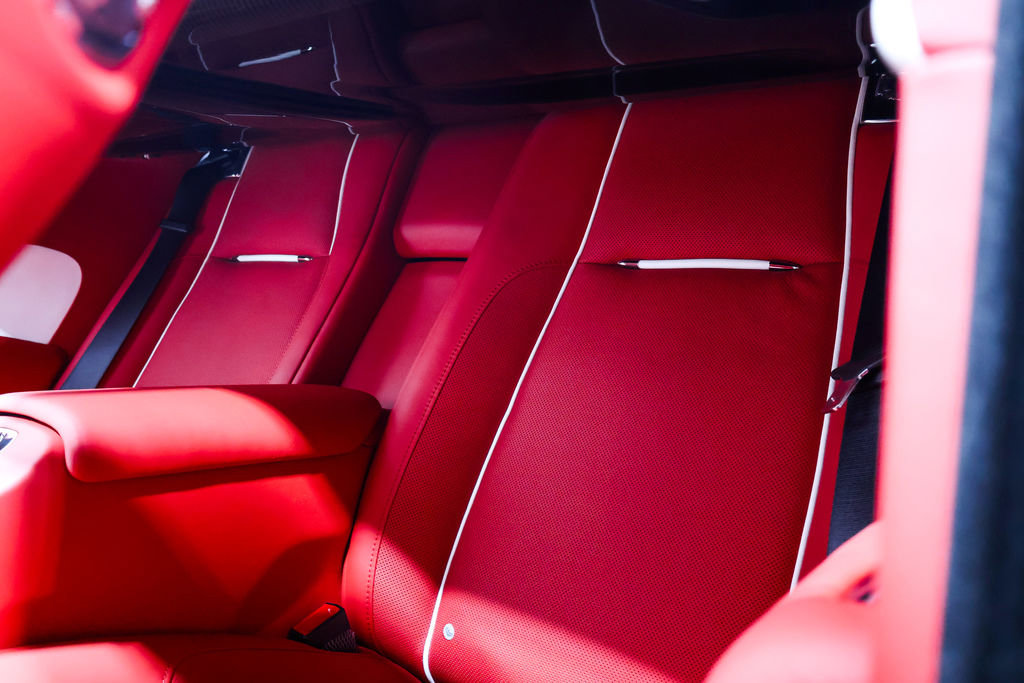 Used 2019 Rolls-Royce Dawn RWD image 57