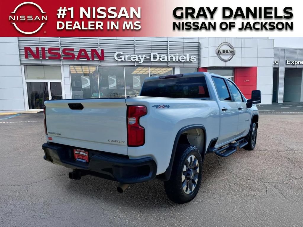Used 2021 Chevrolet Silverado 2500 Custom w/ Custom Value Package AWD/4WD image 7