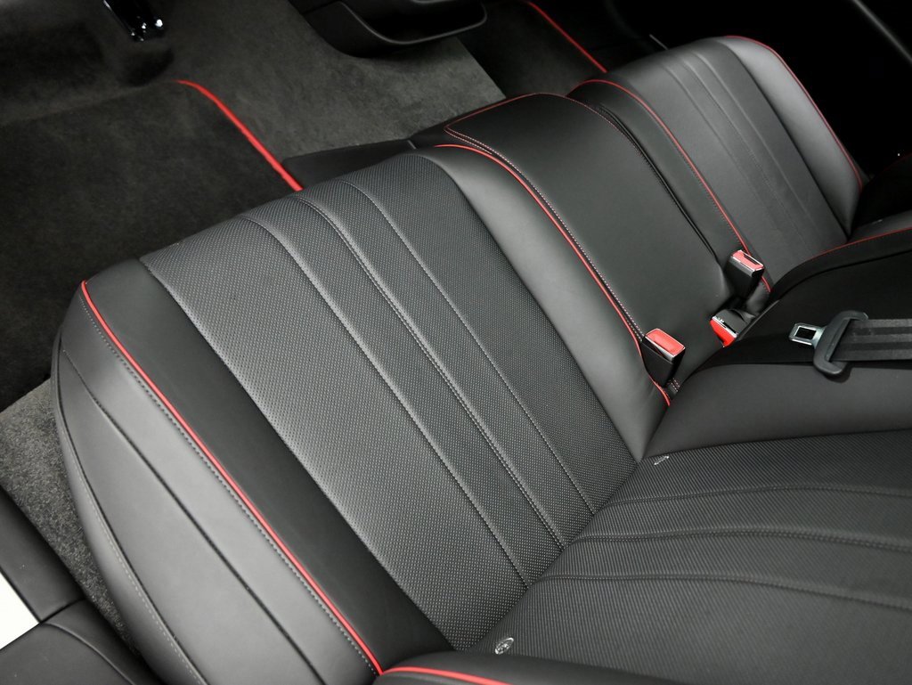 Certified 2021 Bentley Flying Spur V8 image 13