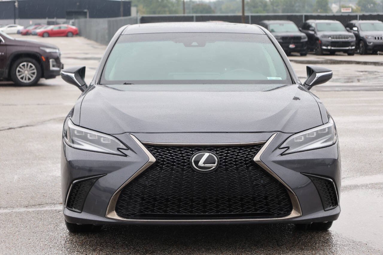 Used 2023 Lexus ES 250 w/ Premium Package AWD/4WD image 5