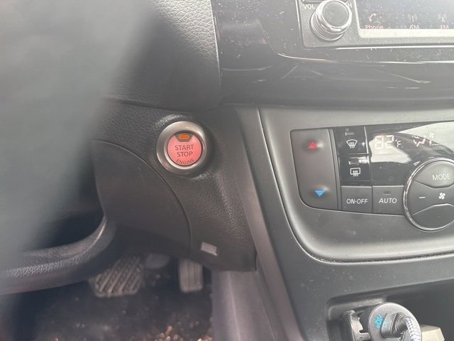 Used 2019 Nissan Sentra SV image 17