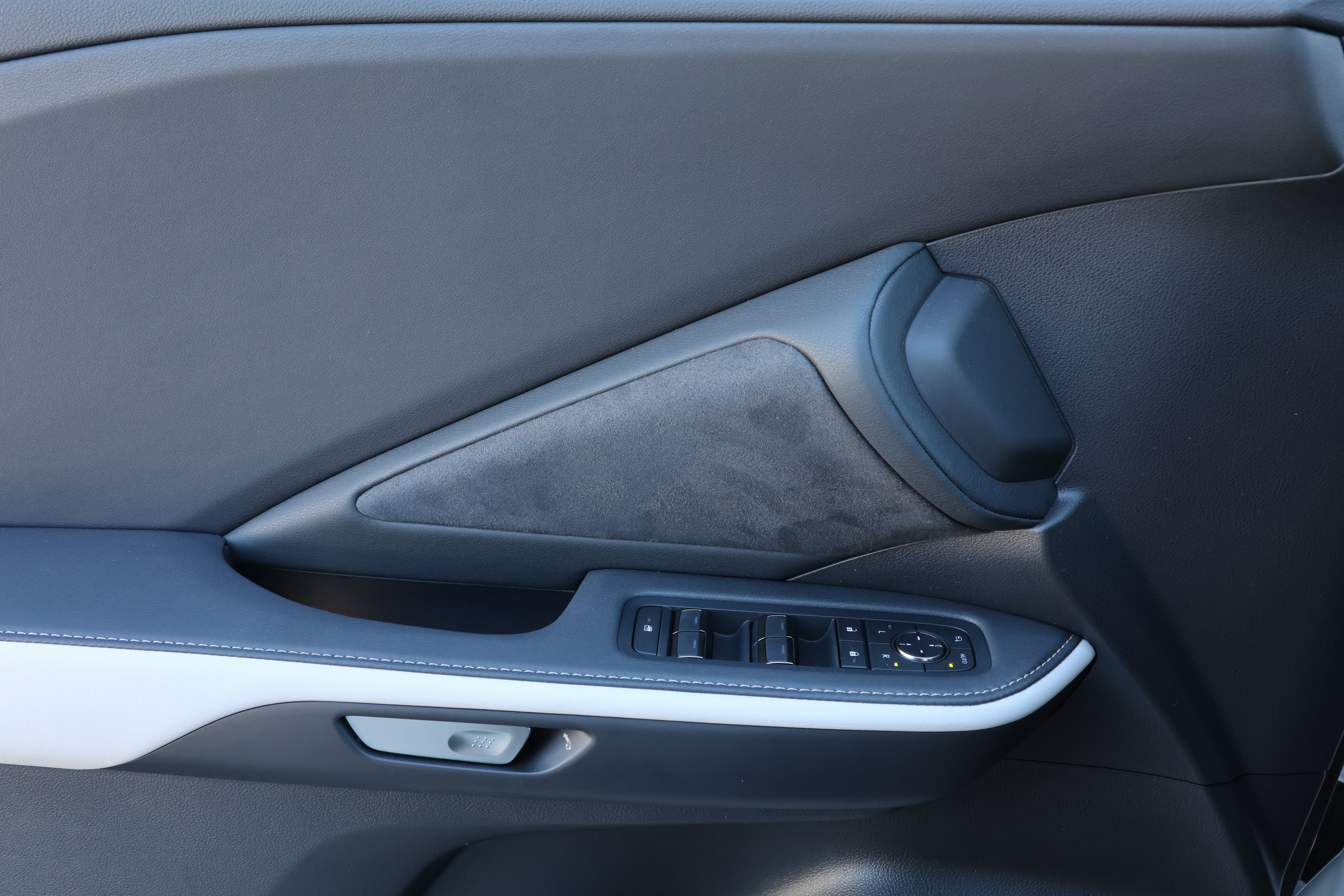 New 2026 Lexus TX 500h AWD image 12