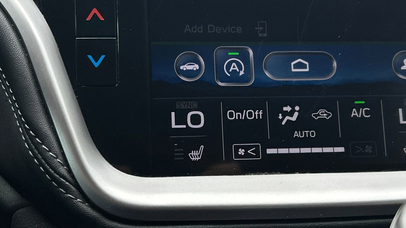 Used 2021 Subaru Outback Premium image 33