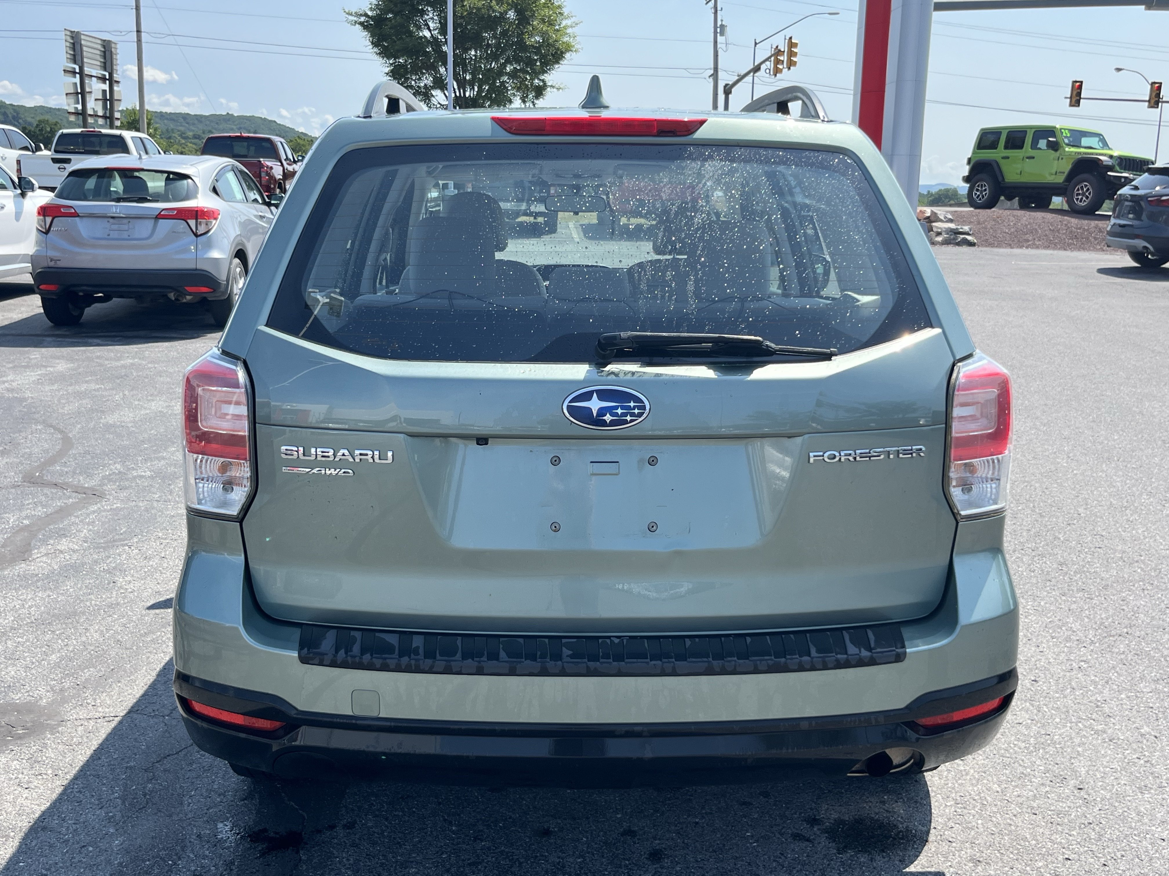 Used 2018 Subaru Forester 2.5i w/ Protection Package #1 AWD/4WD image 6
