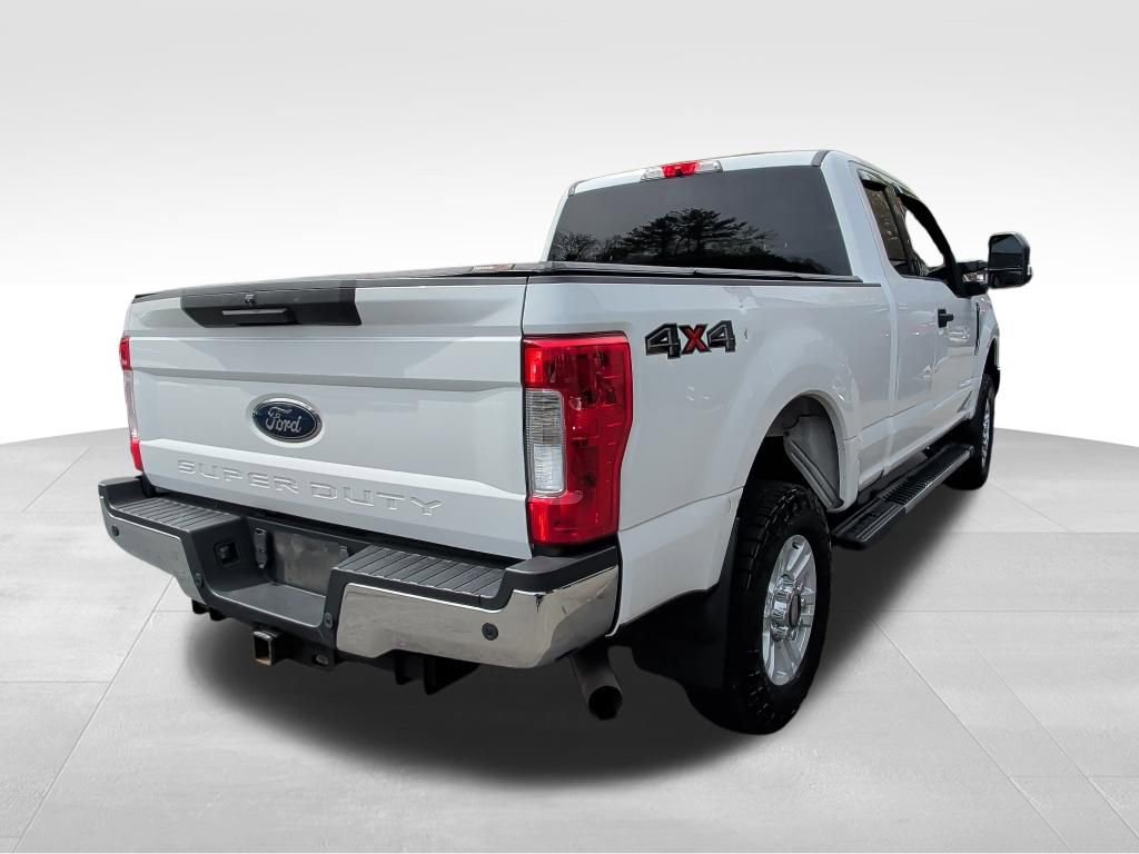 Used 2019 Ford F250 XLT w/ XLT Value Package AWD/4WD image 5