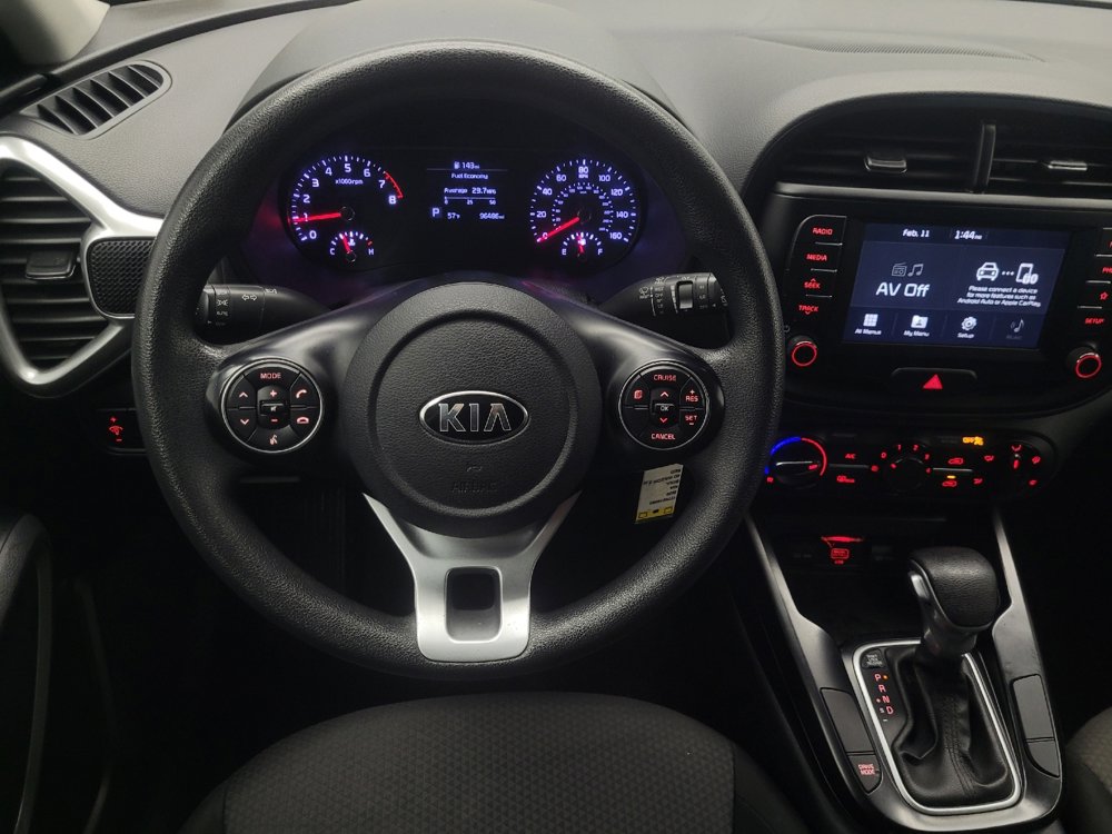 Used 2020 Kia Soul LX image 22