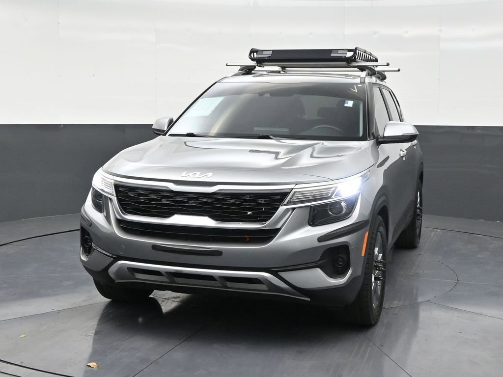 Used 2023 Kia Seltos S FWD image 8