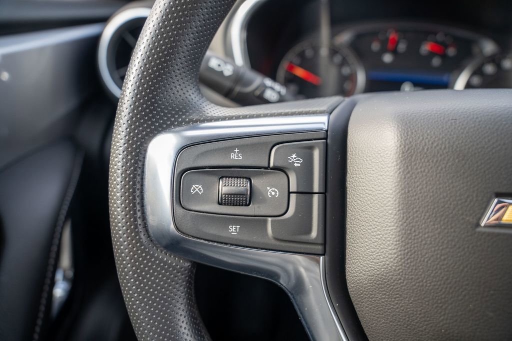 Used 2025 Chevrolet Blazer LT image 21