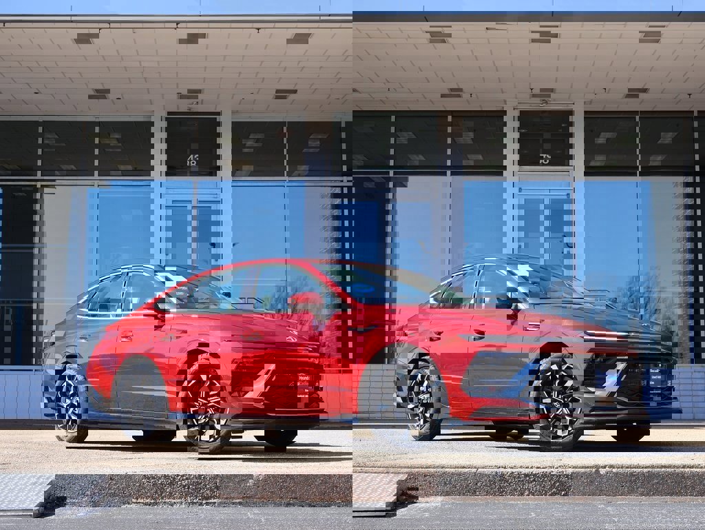 Certified 2024 Hyundai Sonata SEL image 2