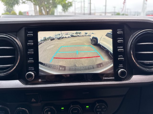 Used 2020 Toyota Tacoma TRD Sport w/ Technology Package AWD/4WD image 23