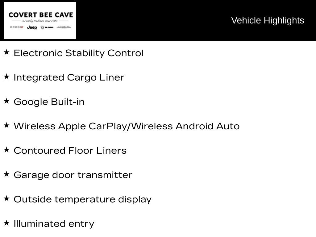 Certified 2025 Cadillac Lyriq Luxury w/ LPO, Floor Liner Package AWD/4WD image 7