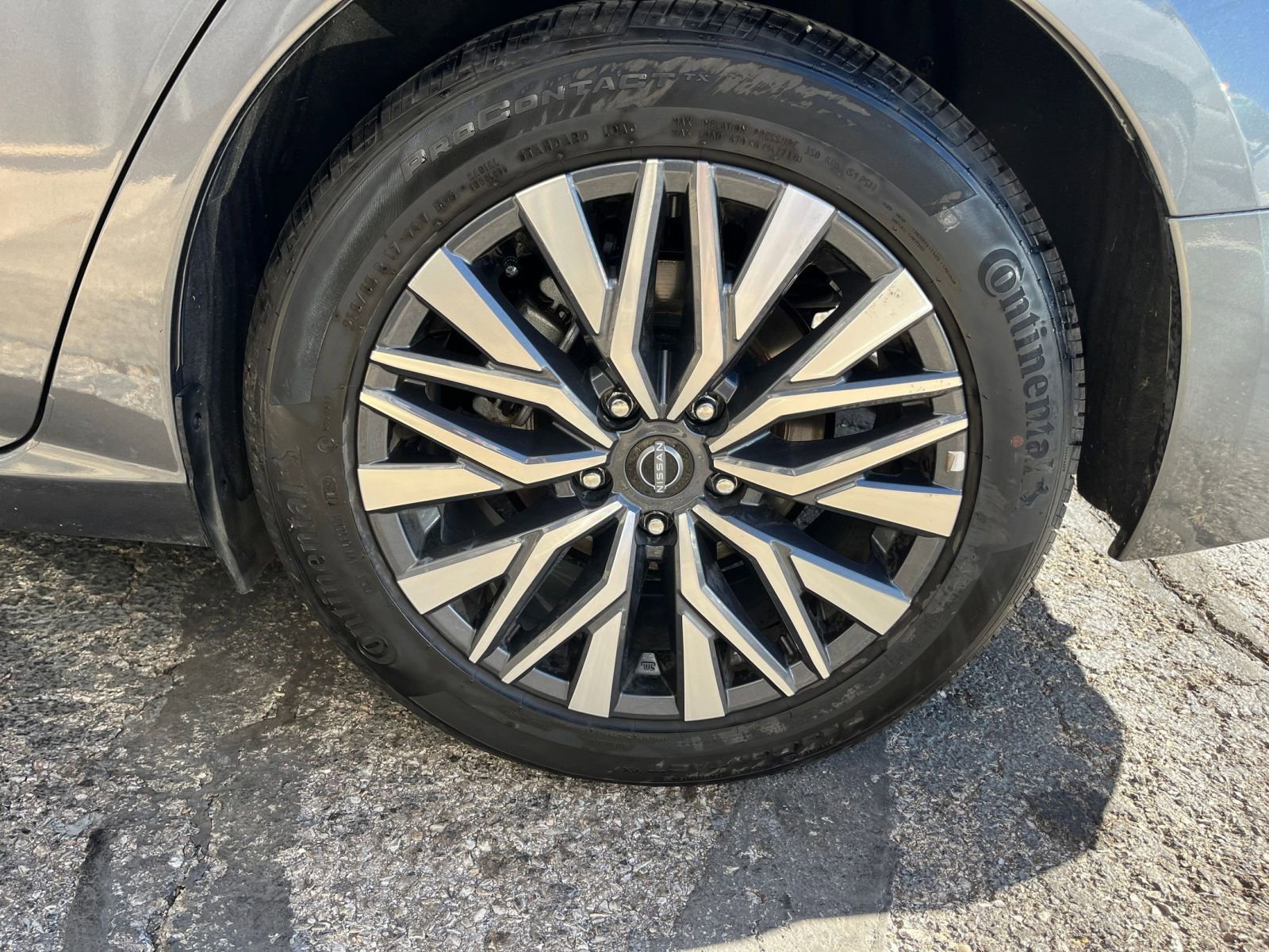 Used 2025 Nissan Altima 2.5 SV image 29