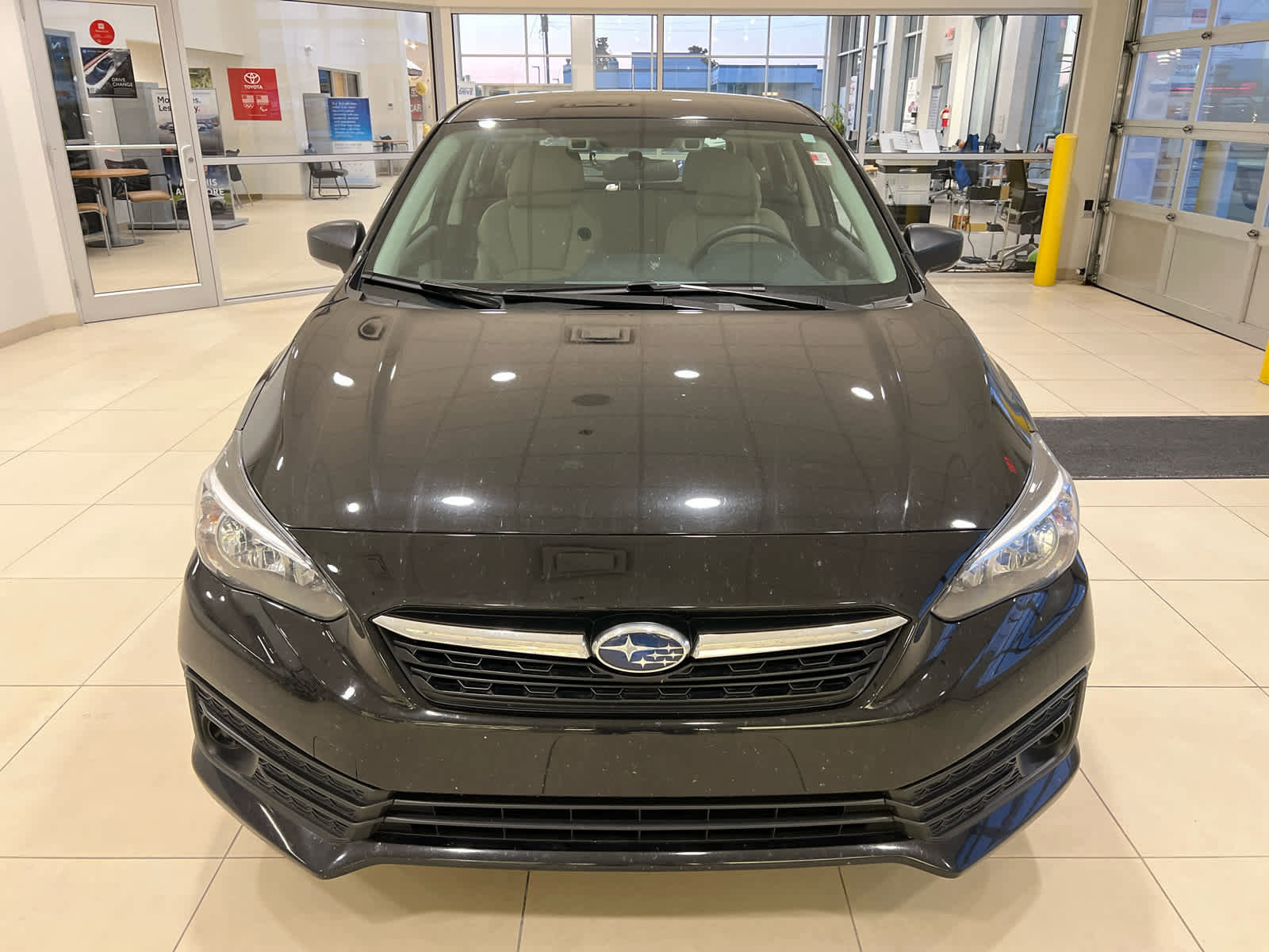 Used 2023 Subaru Impreza 2.0i AWD/4WD image 2