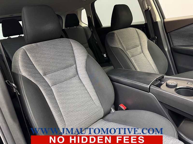 Used 2023 Nissan Rogue SV AWD/4WD image 20