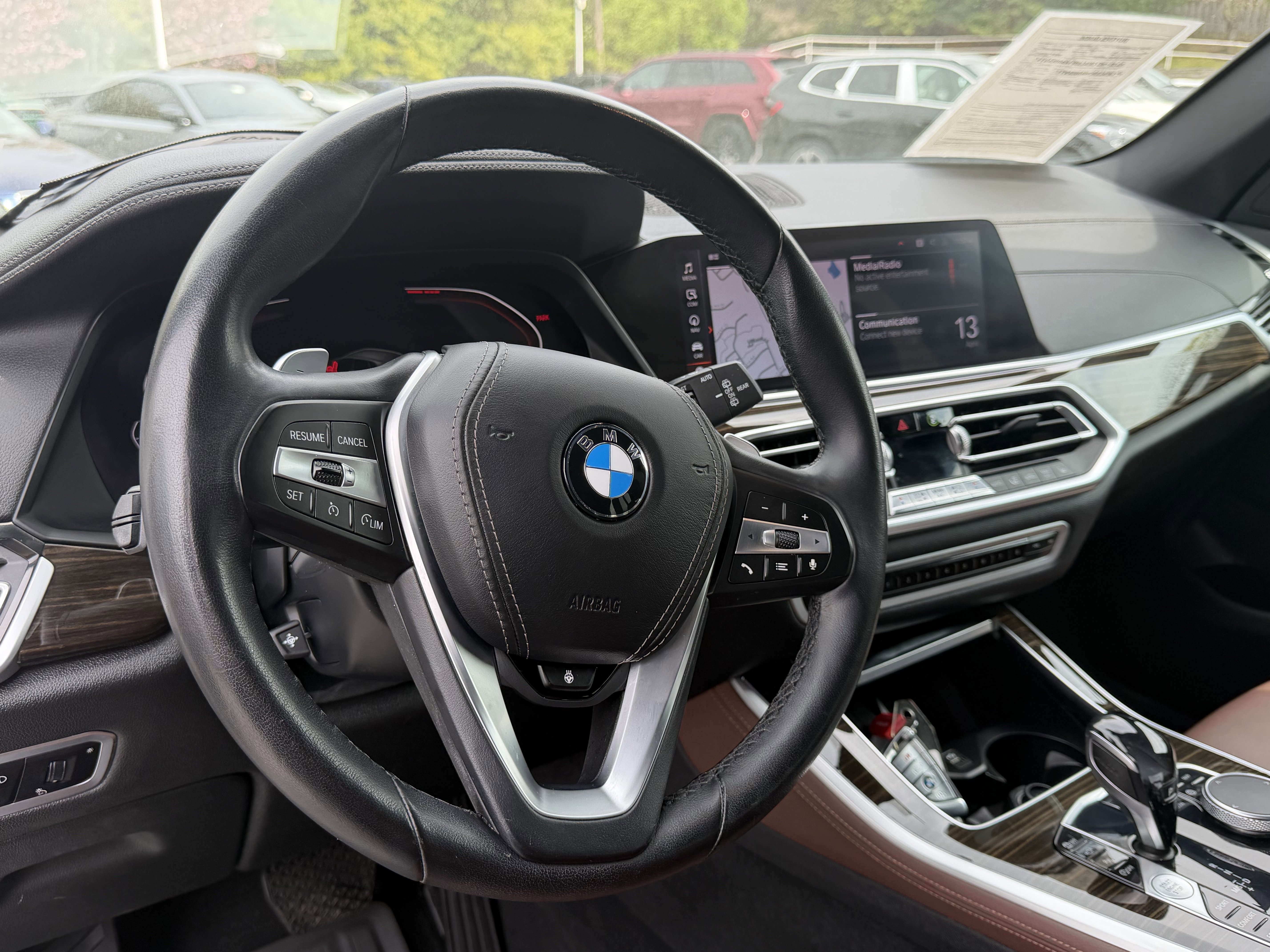 Used 2020 BMW X5 xDrive40i w/ Premium Package image 3