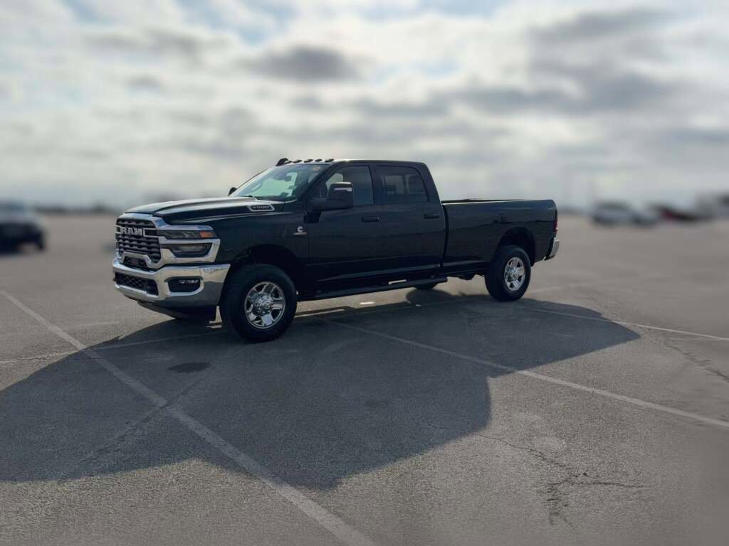 New 2026 RAM 2500 Tradesman image 4
