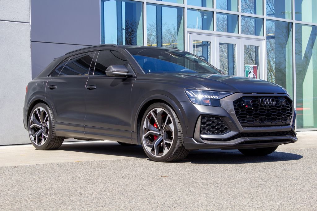 Used 2024 Audi RS Q8 image 3