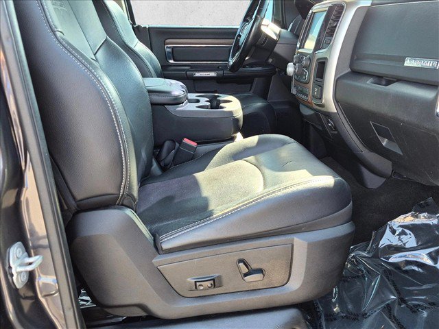 Used 2017 RAM 1500 Laramie w/ Convenience Group AWD/4WD image 21