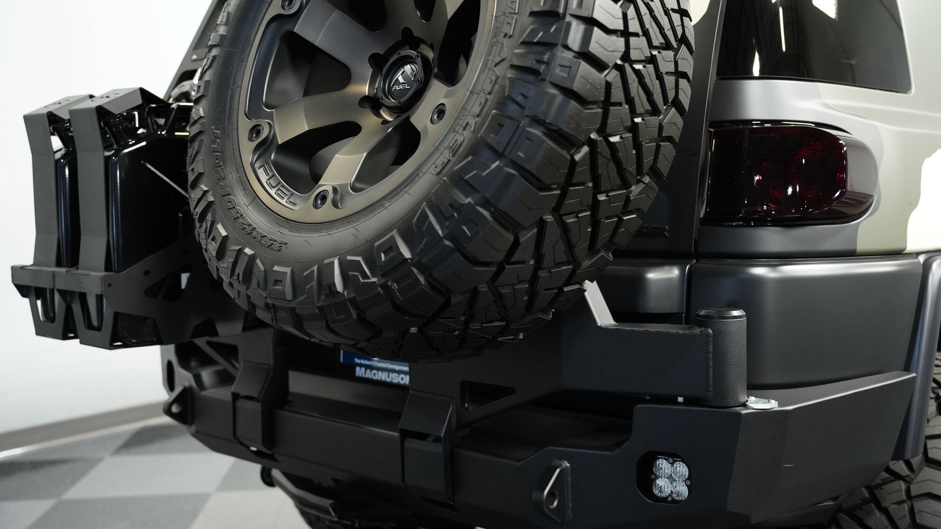 Used 2011 Toyota FJ Cruiser 4WD image 23