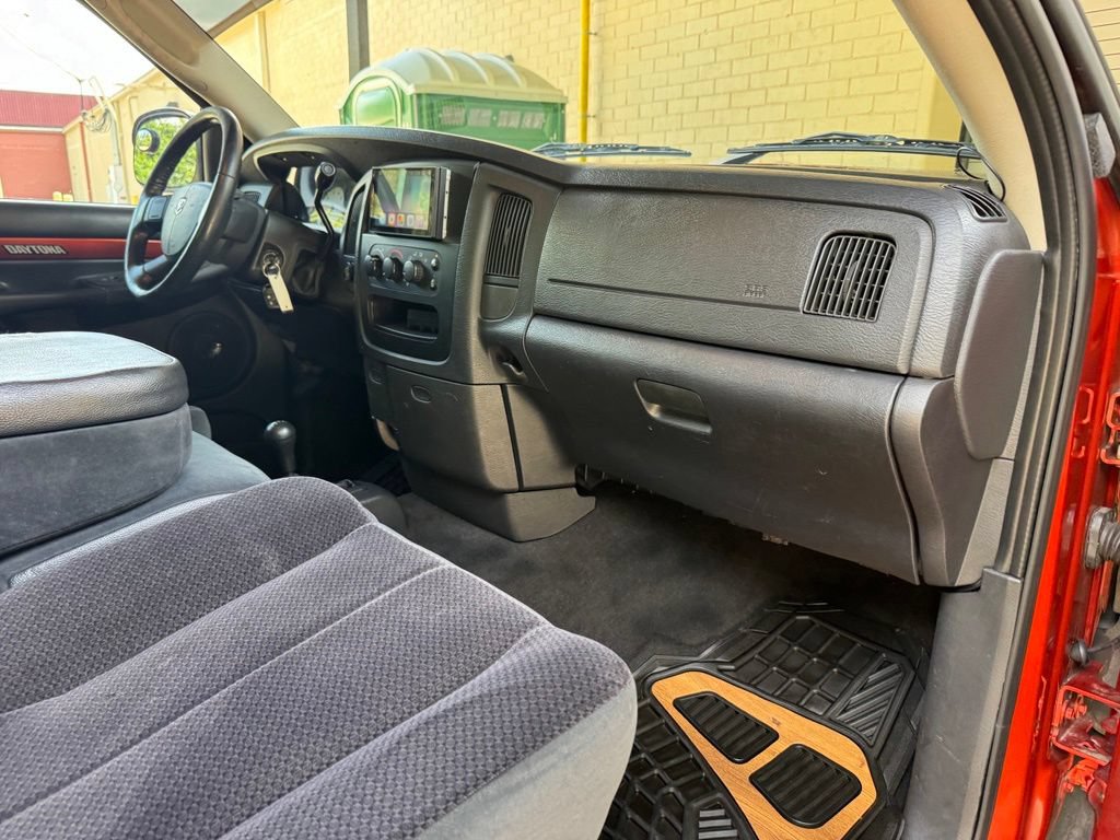 Used 2005 Dodge Ram 1500 Truck SLT w/ Daytona Edition Group AWD/4WD image 27