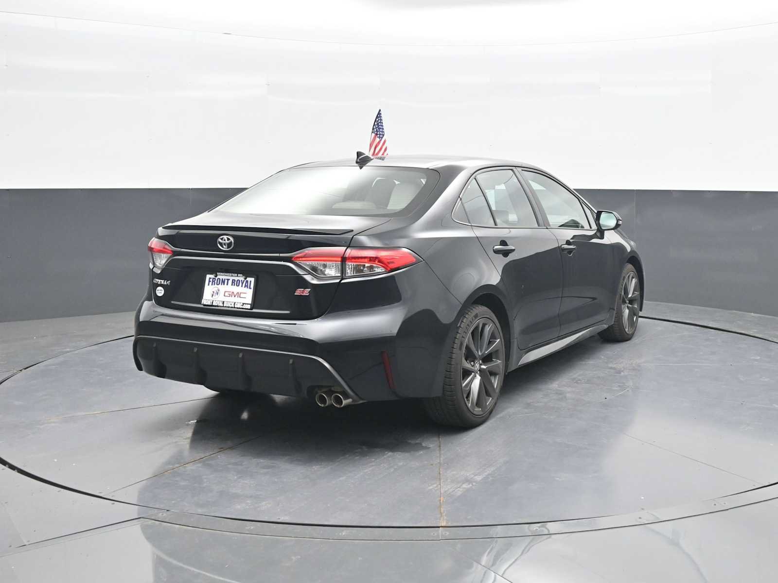 Used 2024 Toyota Corolla SE FWD image 7