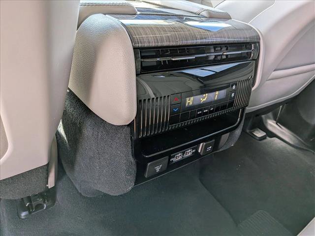 Used 2022 Jeep Wagoneer Series II image 19